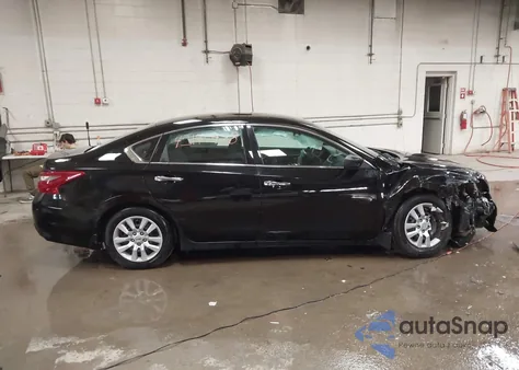 2018 Nissan Altima 2.5 S из США, поврежденный, VIN 1N4AL3AP2JC285587